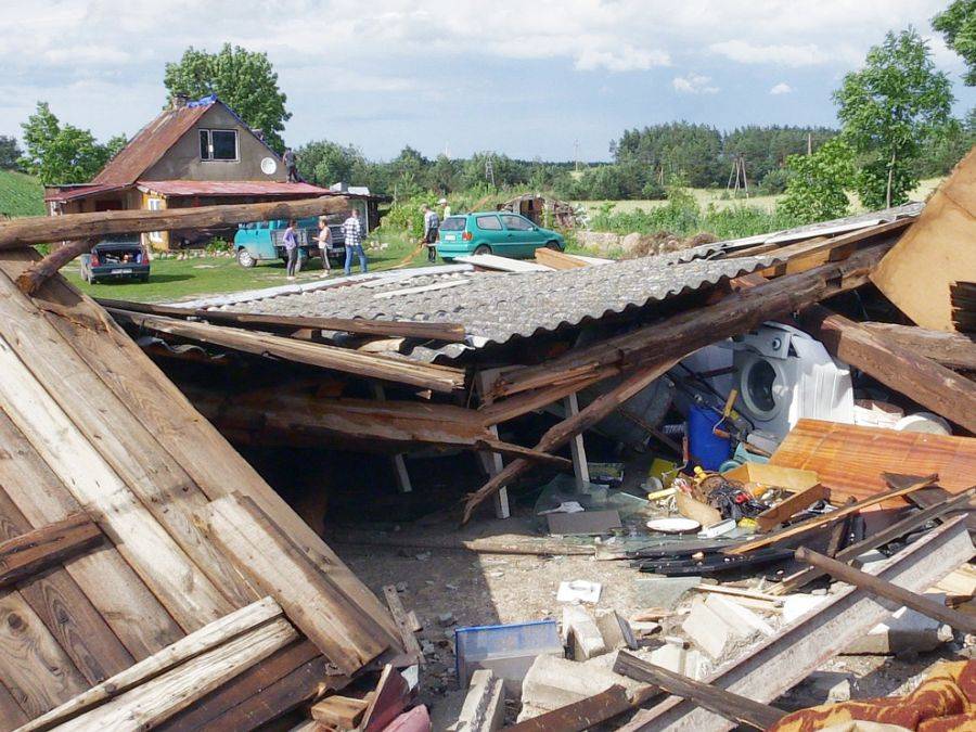 Poniosłeś straty w piątkowej nawałnicy? Zgłoś się po pomoc!