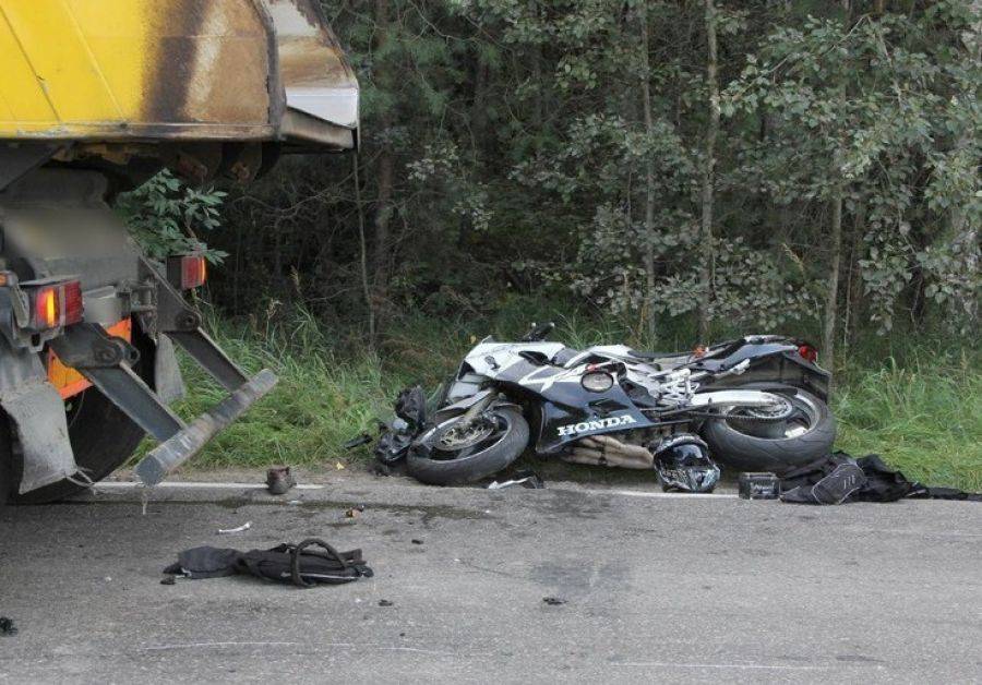 Kilkaset wypadków, ranni i zabici- policja podsumowała wakacje