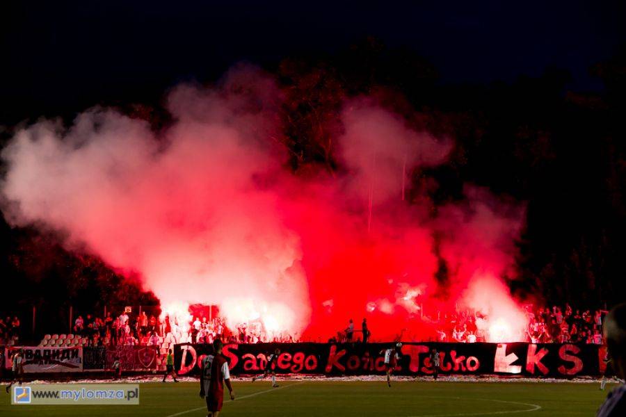 Piłkarskie święto na łomżyńskim stadionie [VIDEO i FOTO]