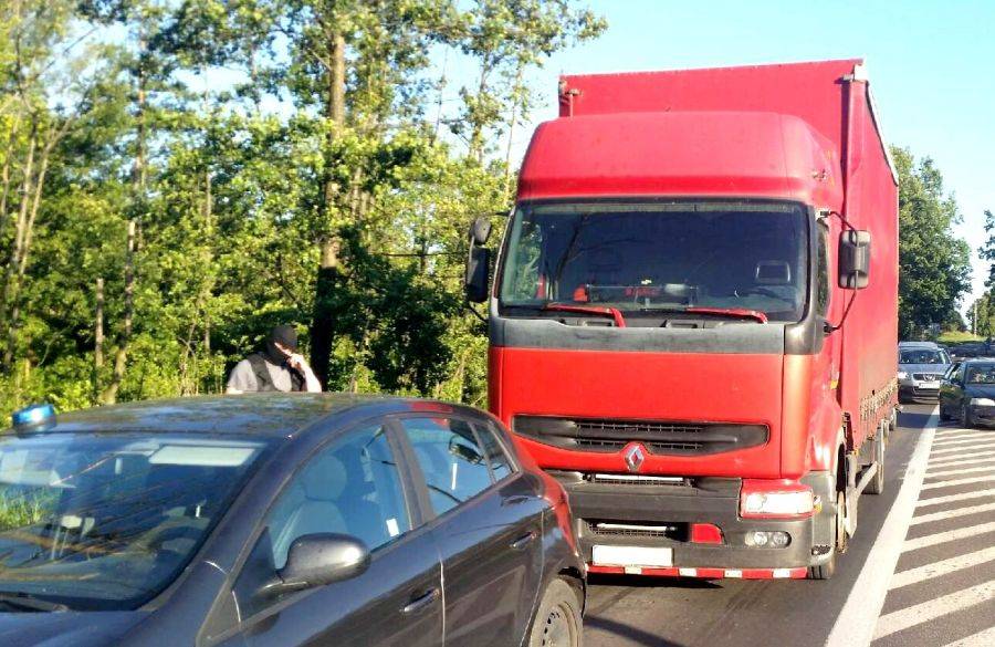 Ciągnik skradziony w gminie Śniadowo odzyskany przez policjantów [FOTO]