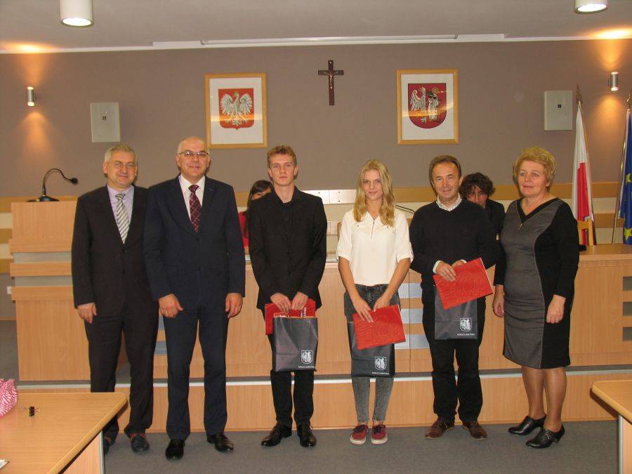 Nabór wniosków o przyznanie stypendium Starosty Łomżyńskiego 2016/2017