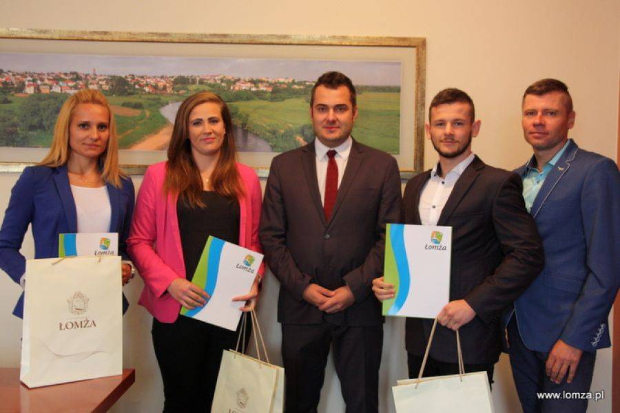 Pierwsze stypendia sportowe wręczone