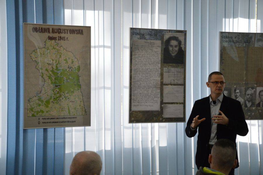 Obława Augustowska- wernisaż wystawy „za kratami” [FOTO]