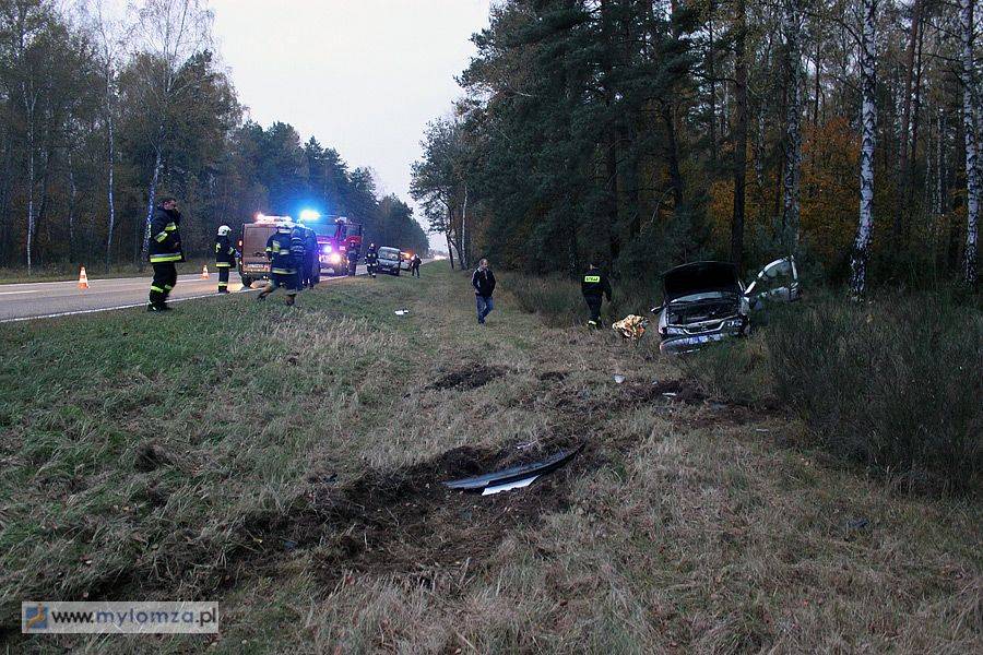 Zjechał do rowu. Uciekał przed zderzeniem [FOTO]
