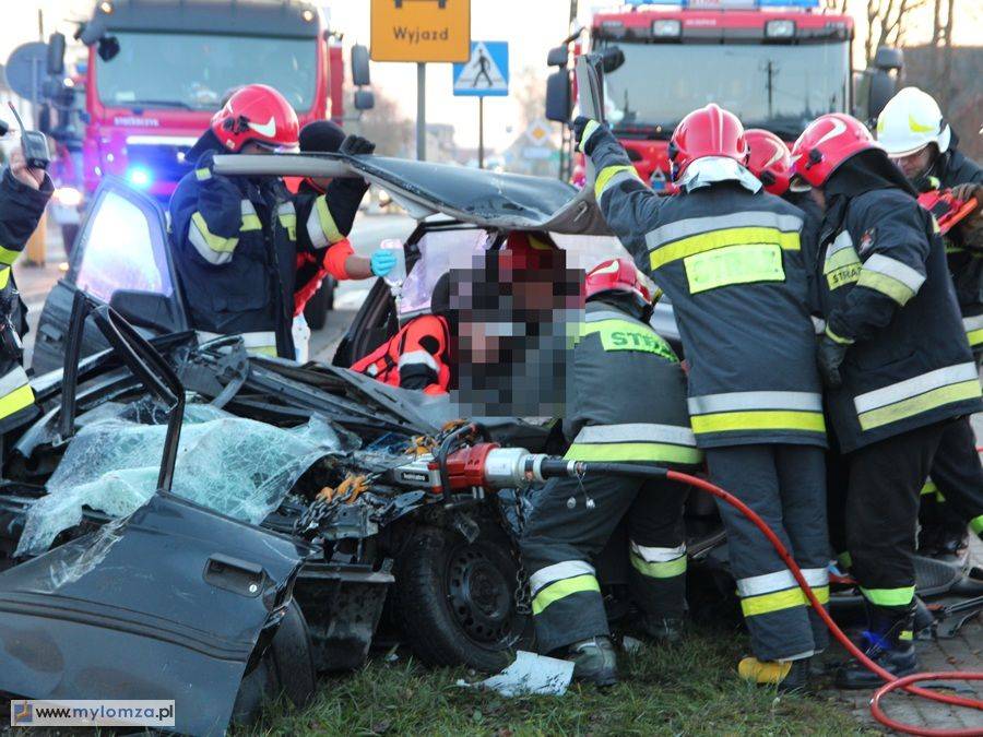 Groźny wypadek i utrudnienia w ruchu w Miastkowie [FOTO]