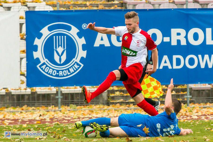 Regionalne derby jutro na stadionie w Łomży