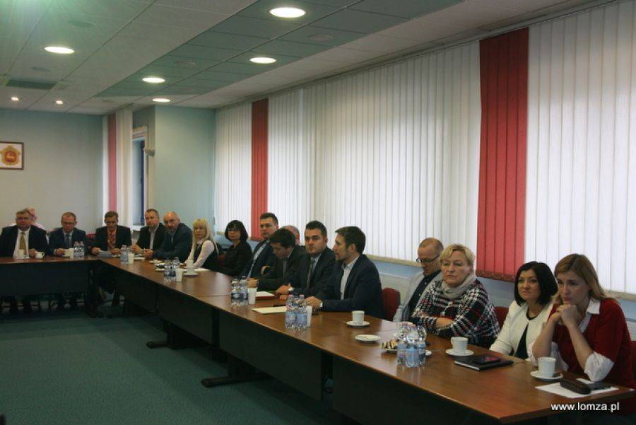 Samorządowcy rozmawiali o podwyżce opłat za śmieci