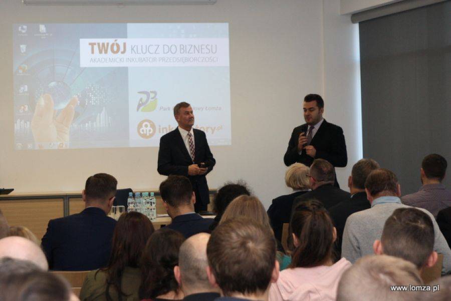 Młodzi przedsiębiorcy będą mieli w Łomży łatwiej [FOTO]