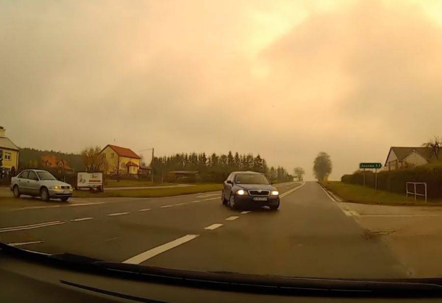 Nie udzielił pomocy i uciekł z miejsca wypadku! [VIDEO]
