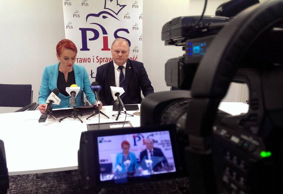 [NA ŻYWO] Bernadeta Krynicka i Lech Kołakowski - konferencja prasowa