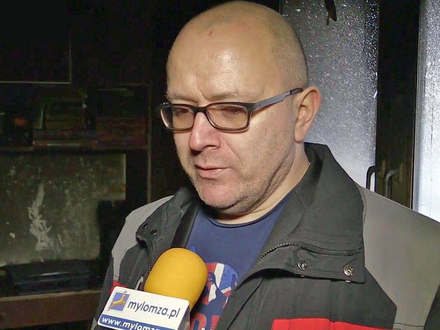 Potrzebna pomoc dla muzyka! Spłonęło mieszkanie Arkadiusza Korytkowskiego [VIDEO i FOTO]
