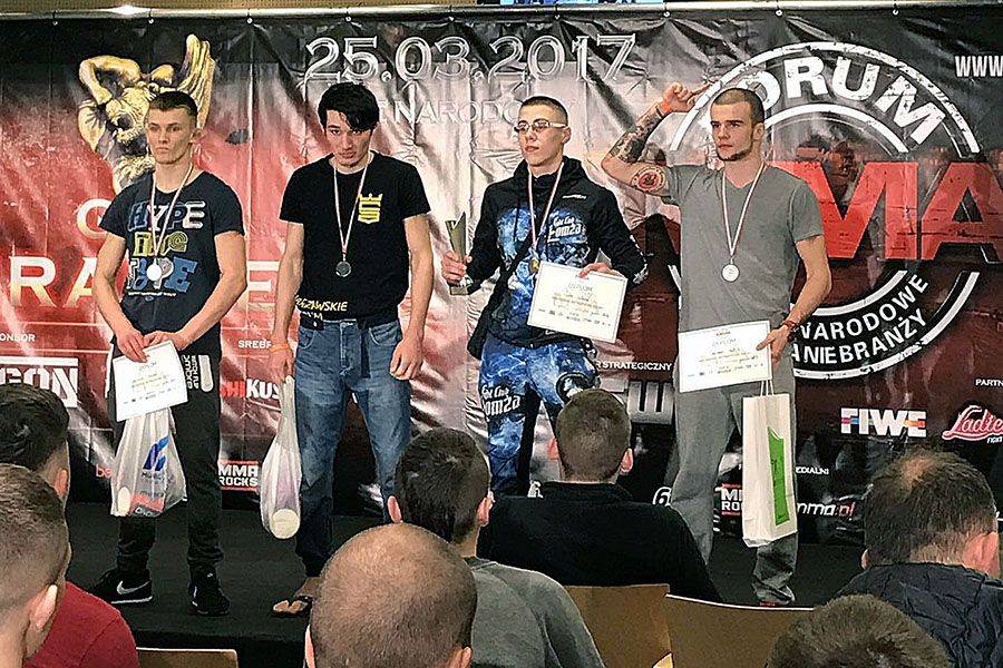  Fighterzy z medalami Amatorskich Mistrzostw Polski MMA [FOTO]
