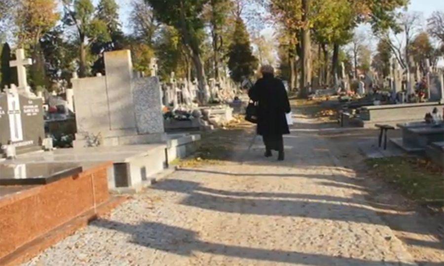 Zmian w organizacji ruchu przy cmentarzach nie będzie