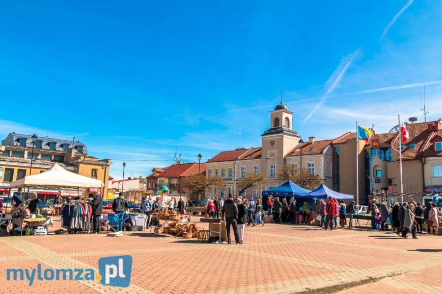 Jarmark Wielkanocny przyciągnął łomżyniaków na Stary Rynek [FOTO]