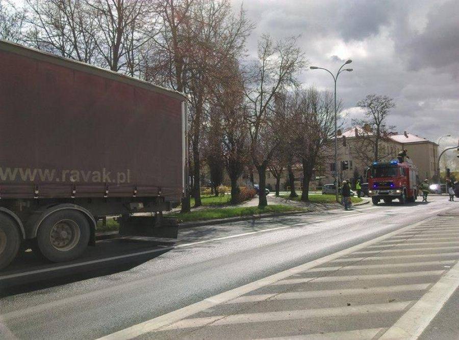 Plama oleju w Piątnicy [FOTO]