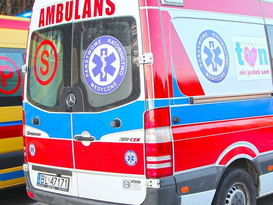 FAKT: Myślała, że pije napój, trafiła do szpitala