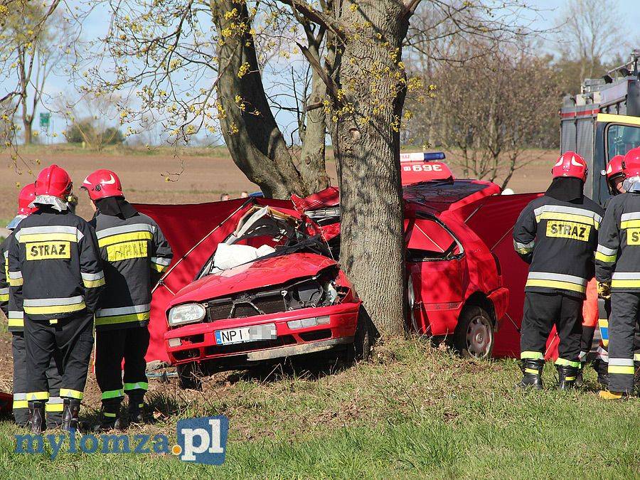 Tragedia w świąteczny poniedziałek. Dwie osoby nie żyją! [FOTO]
