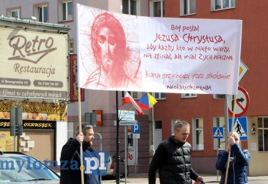 By pomóc naszej wierze! Zgromadzenie religijne na Starym Rynku [VIDEO i FOTO]
