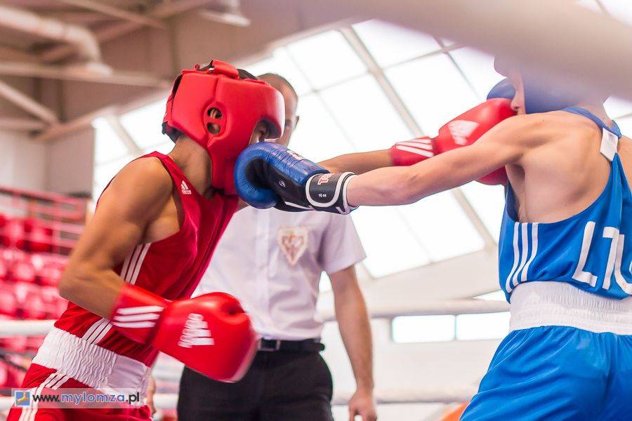 Brązowy medal Indywidualnych Mistrzostw Polski Juniorów w boksie dla Karola Kulikowskiego