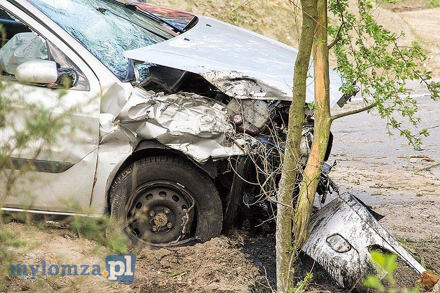 Wypadek podczas wyprzedzania [FOTO]