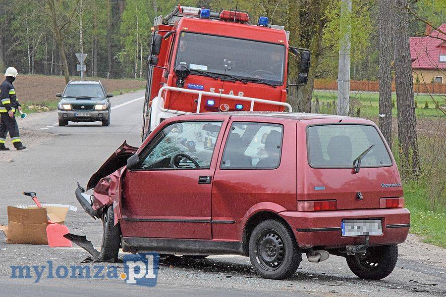 Wypadek na skrzyżowaniu [FOTO]