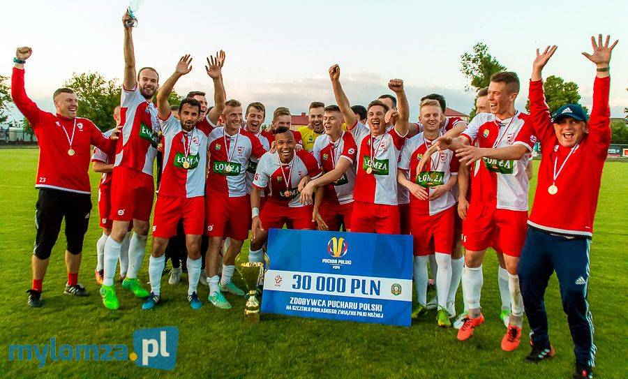 Puchar wrócił do Łomży, ale łatwo nie było [VIDEO i FOTO]