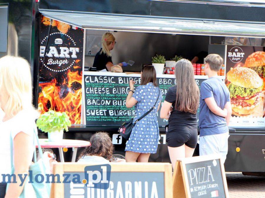 Stary Rynek: Zlot najlepszych polskich Food Trucków [VIDEO i FOTO]