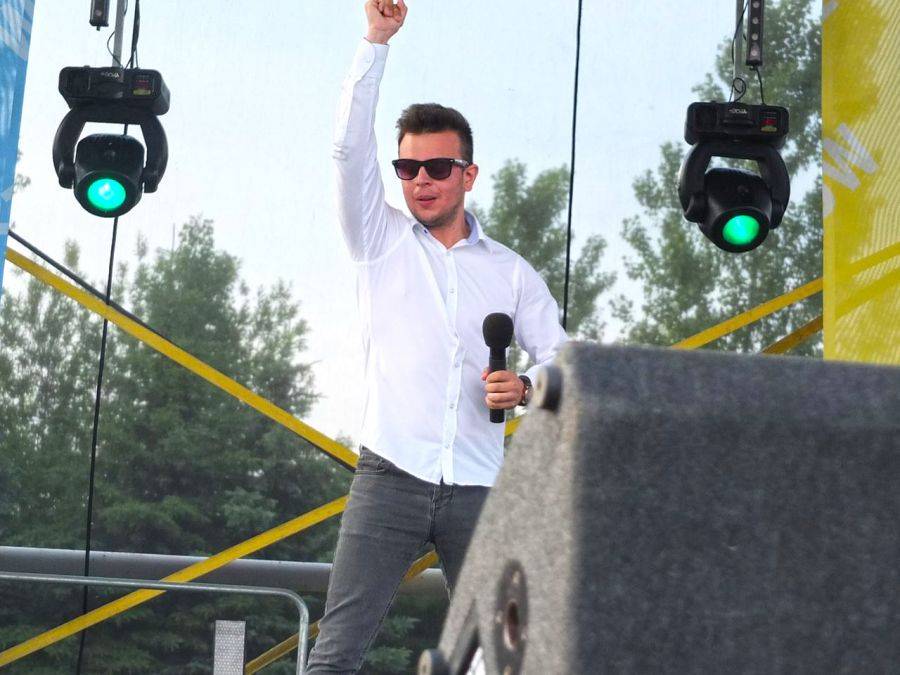 Wiszu: Nowy teledysk i wyróżnienia dla łomżyńskiego muzyka