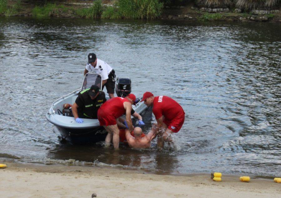 18-latek utopił się na niestrzeżonej plaży