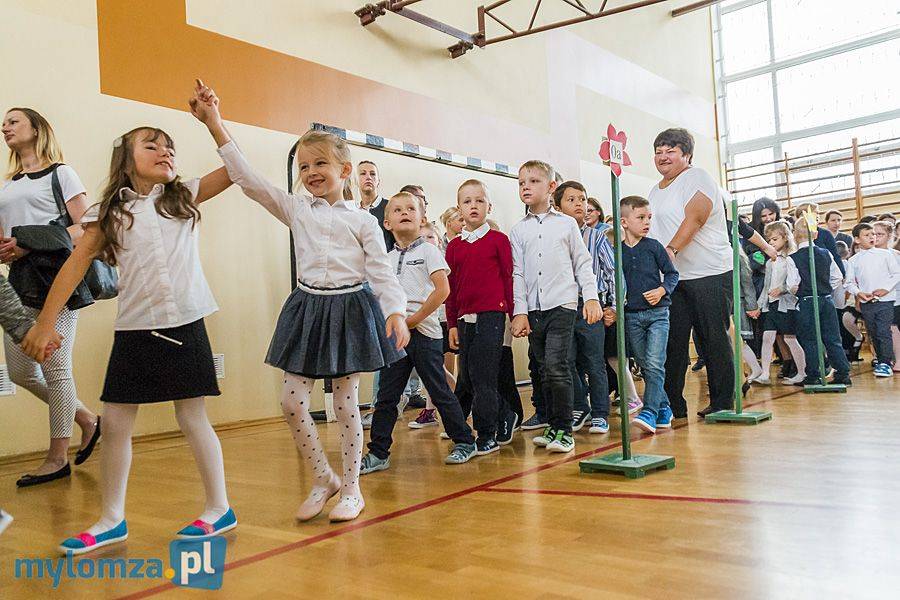Nowy rok szkolny w nowej podstawówce [FOTO]