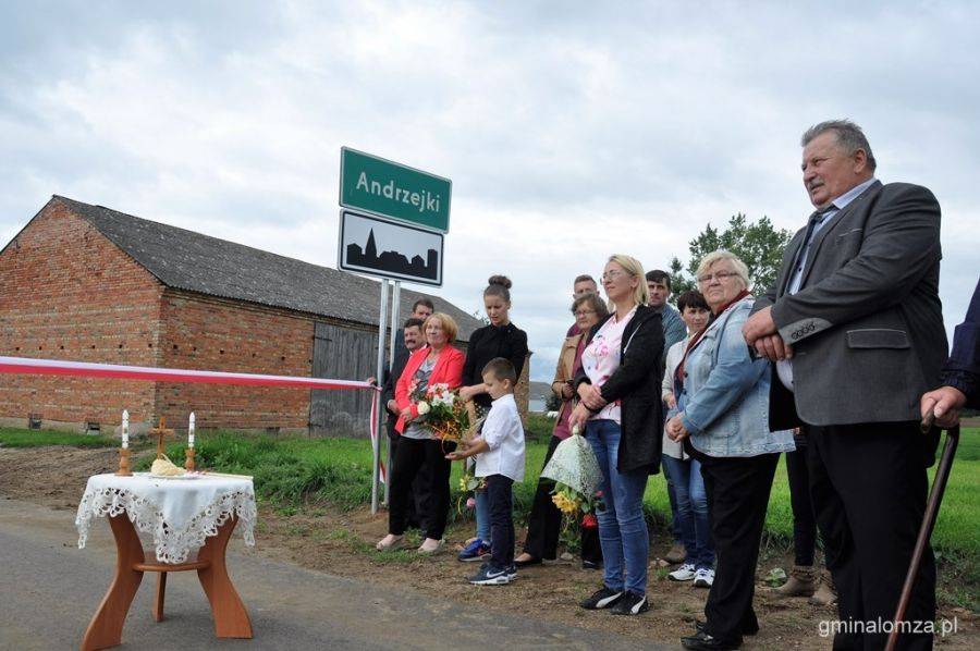 Kolejna asfaltówka w gminie Łomża otwarta [FOTO]