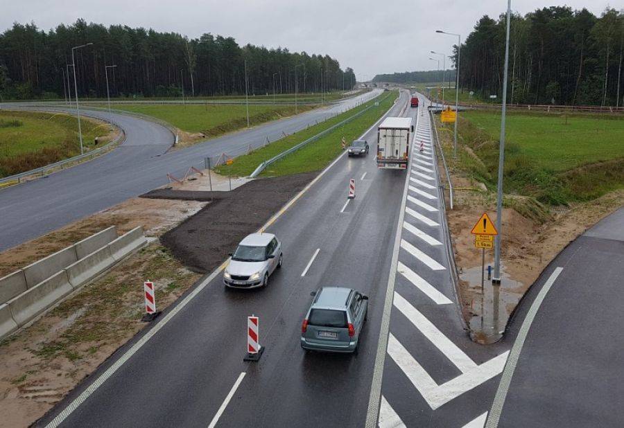 S8 Mężenin – Jeżewo częściowo otwarta