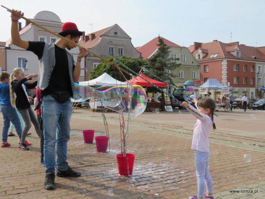 Cyrkowe atrakcje podczas Jarmarku Rozmaitości [FOTO]