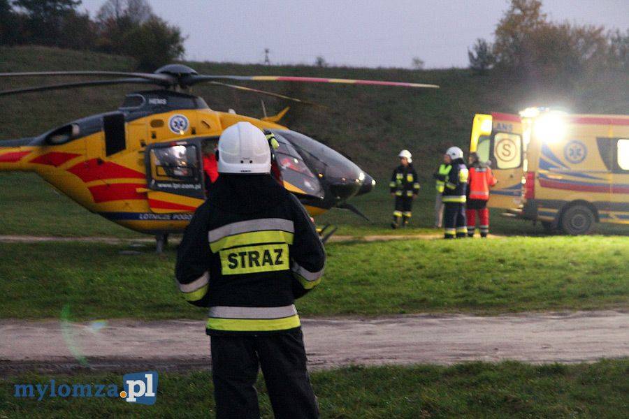 Wypadek podczas pracy w Kuziach. Mężczyzna spadł z dachu [VIDEO i FOTO]