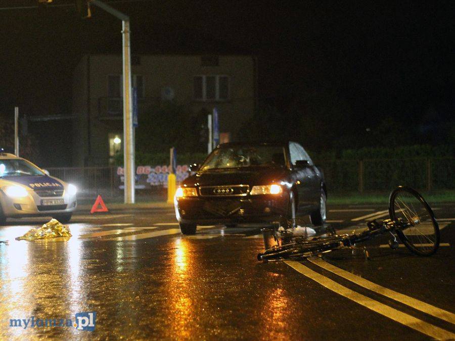 Potrącenie rowerzystki. Kobieta zabrana do szpitala! [FOTO]