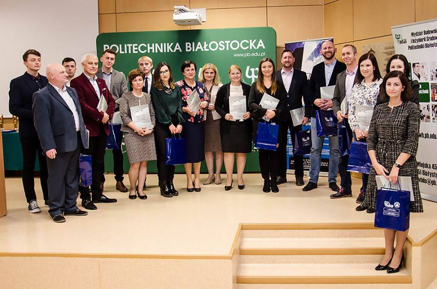 Najlepsze prace dyplomowe należą do absolwentów Wyższej Szkoły Agrobiznesu i Politechniki Białostock