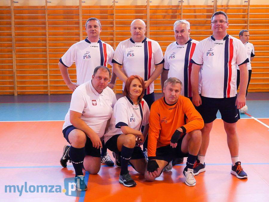 Integracyjny Turniej Halowej Piłki Nożnej [VIDEO i FOTO]