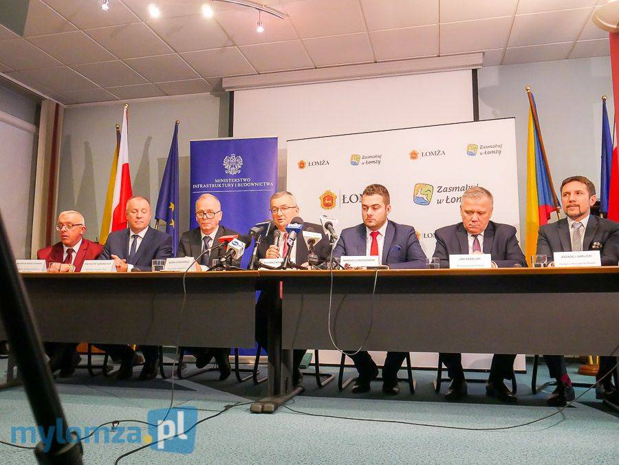 Umowy na realizację dwóch odcinków Via Baltica podpisane [VIDEO i FOTO]