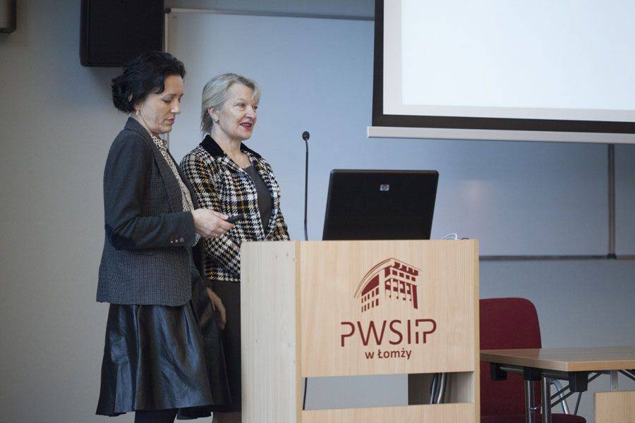 Dzień Pracownika Socjalnego w PWSIiP [FOTO]