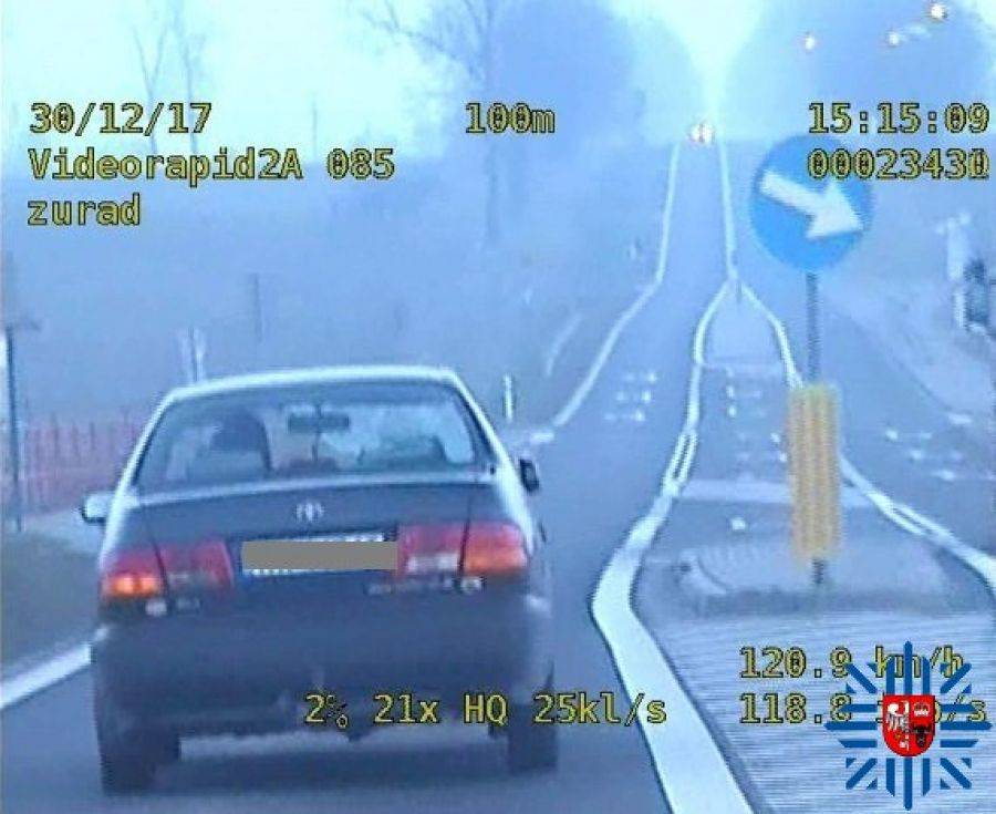 Szaleńcza ucieczka przez dwa powiaty [FOTO]