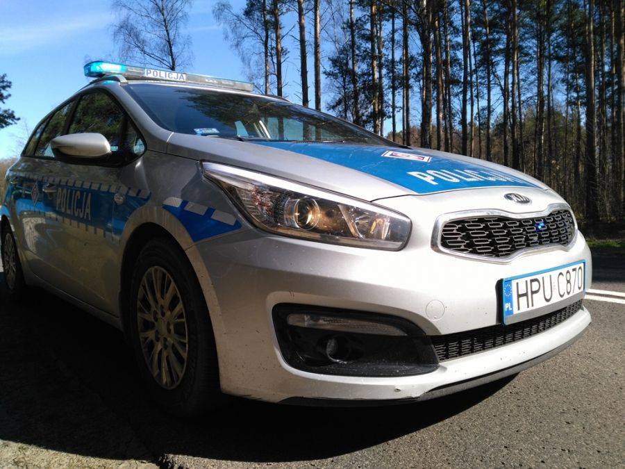 Ukradł ciągnik, spowodował kolizję i uciekał przed Policją