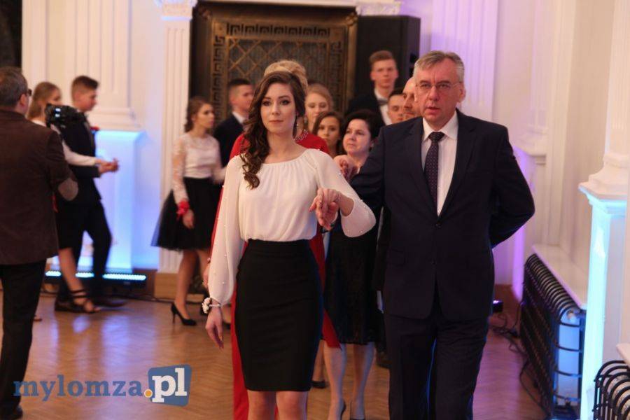 Studniówka A. D. 2018 w I LO [VIDEO i FOTO]