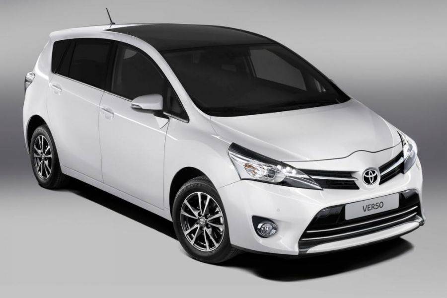 Toyota odjechała w siną dal