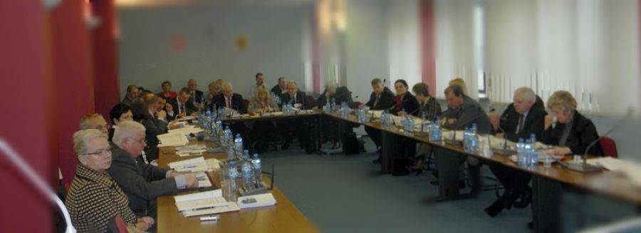 Budżet na 2012 rok już uchwalony. Ma być 