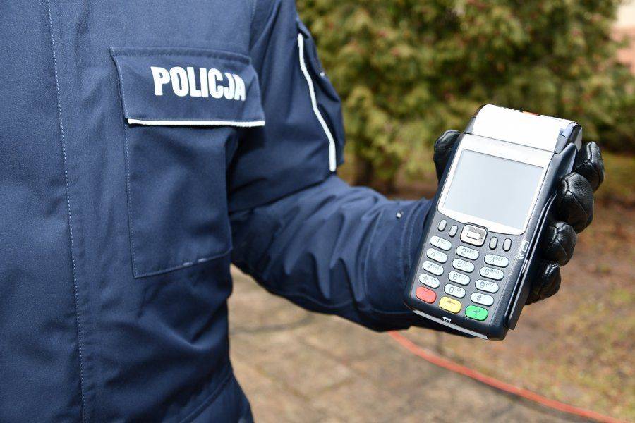 Terminale płatnicze w podlaskiej Policji