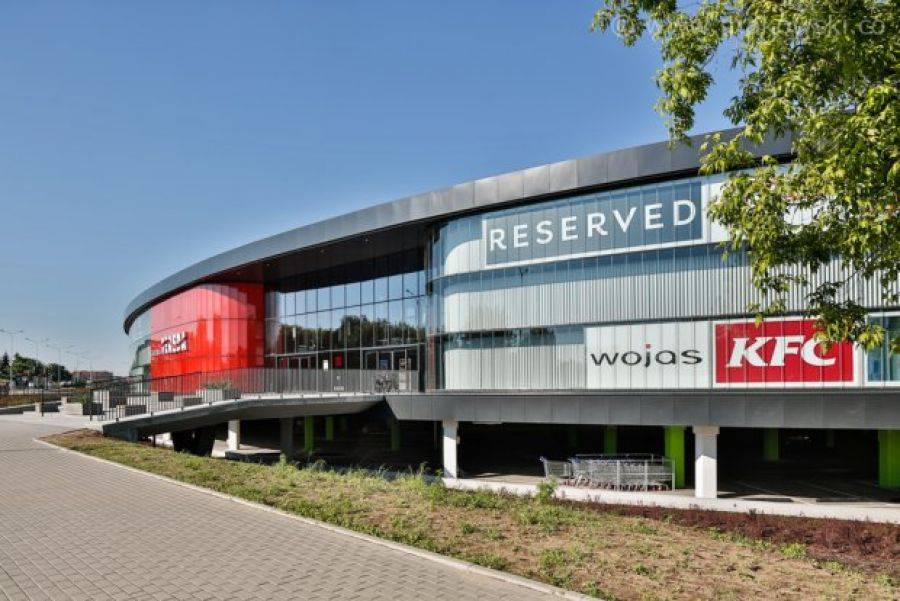 Niedziele bez wizyt w ulubionych galeriach! Prezydent Duda podpisał ustawę