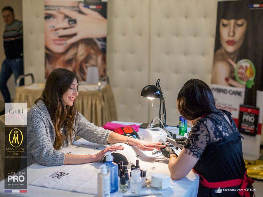Finalistki Miss Ziemi Łomżyńskiej 2018 prawie gotowe do gali [VIDEO i FOTO]