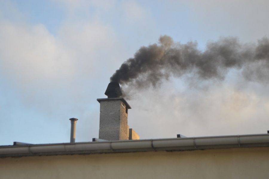 Wieczorne przekroczenia norm zanieczyszczenia powietrza w Łomży