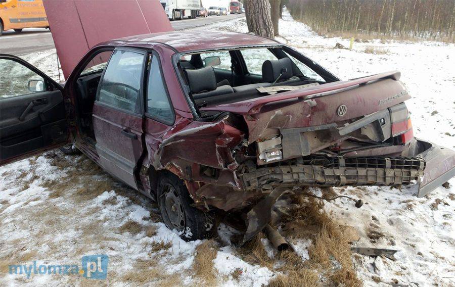 Wypadek w Podgórzu. Droga zablokowana [FOTO]