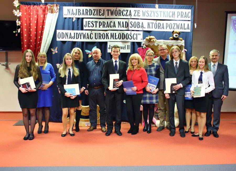 Wyróżnienia dla prymusów w Jedynce [FOTO]
